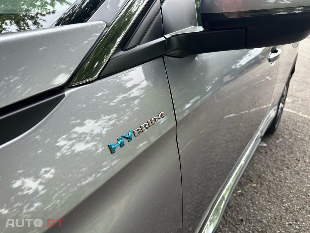 Peugeot 3008 1.6 Hybrid4 GT Pack e-EAT8