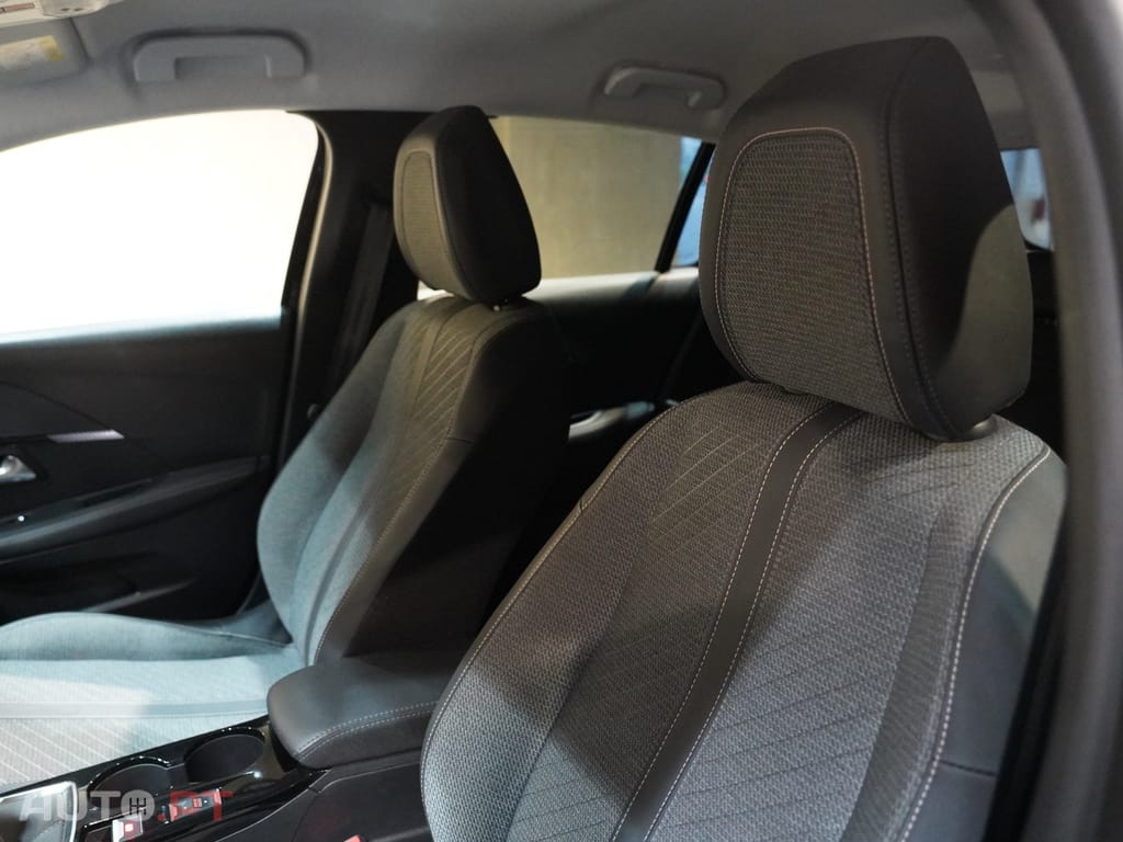 Peugeot 208 1.2 PureTech Allure