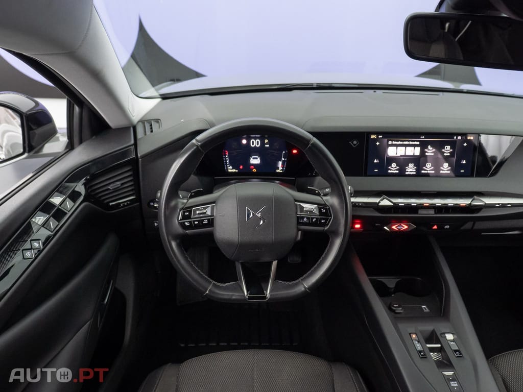 DS DS4 1.5 BlueHDi Bastille + EAT8