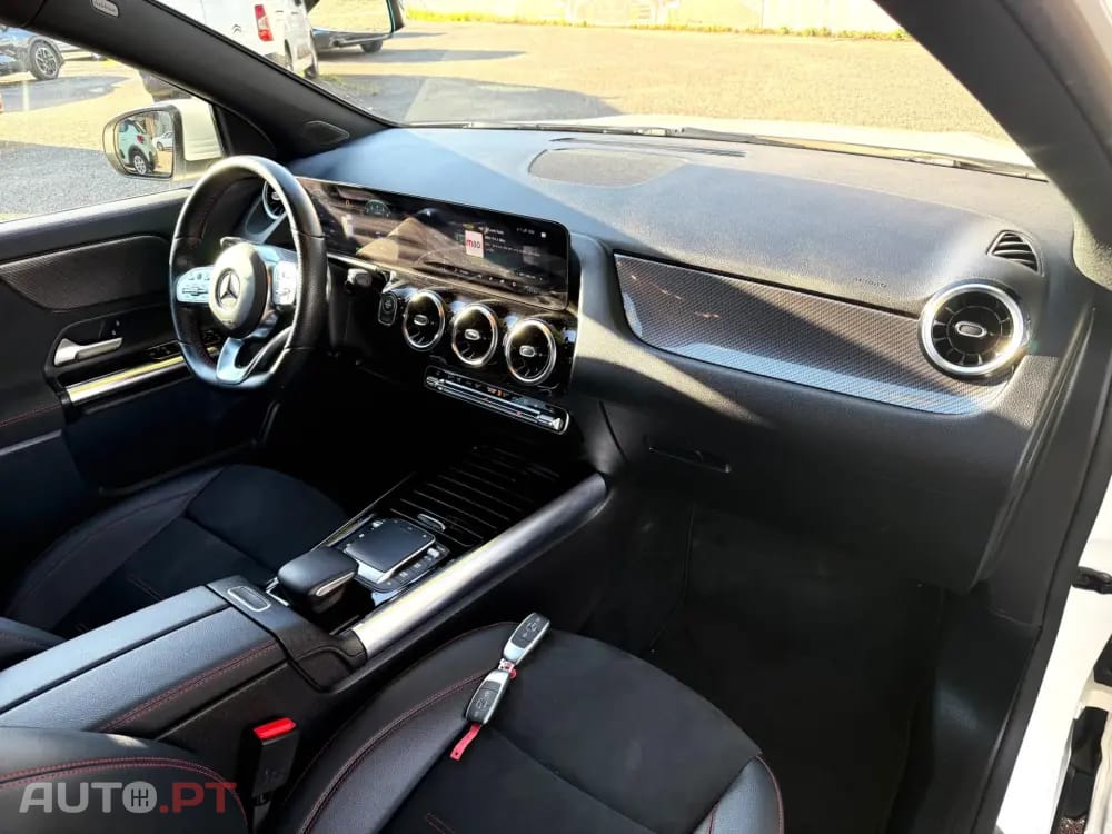 Mercedes-Benz GLA 250 e AMG Line