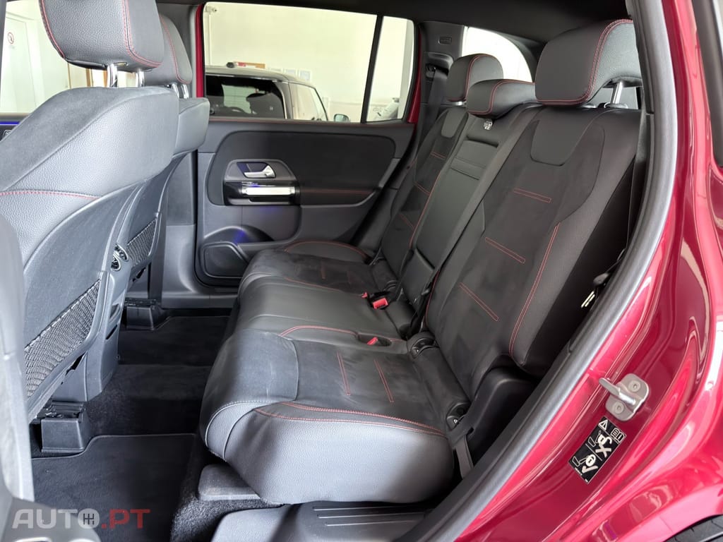Mercedes-Benz GLB 180 AMG Line