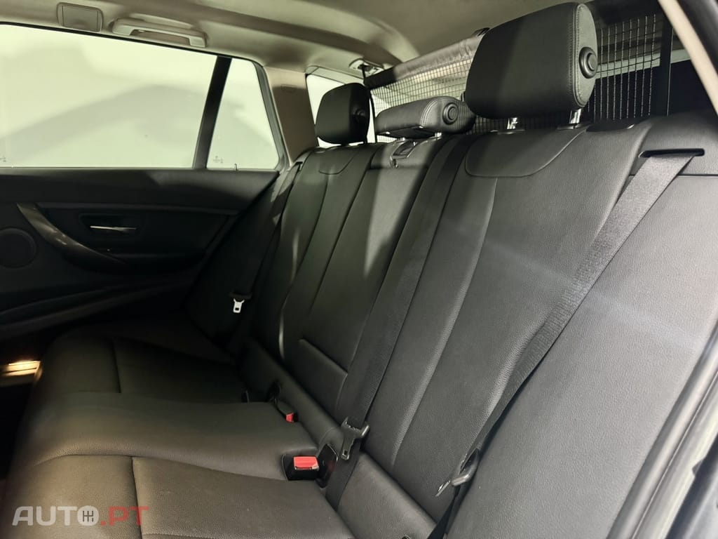 BMW 318 d Touring Line Modern
