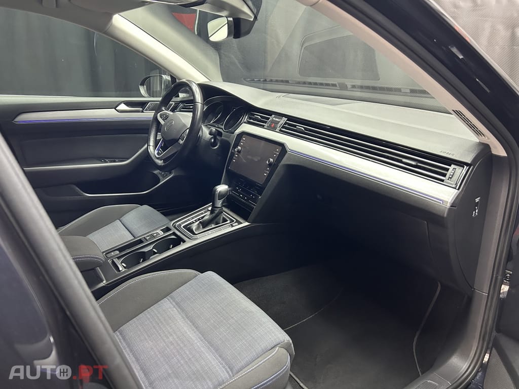 Volkswagen Passat Variant 1.5 TSI eHybrid Business DSG