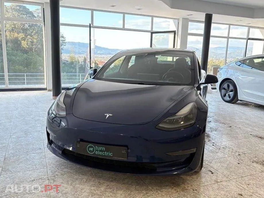 Tesla Model 3 Standard Range Plus RWD