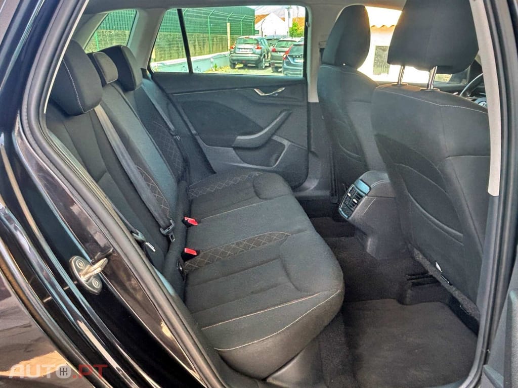 Skoda Kamiq 1.0 TSI Ambition DSG