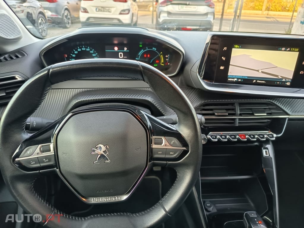 Peugeot E-208 50 kWh Allure