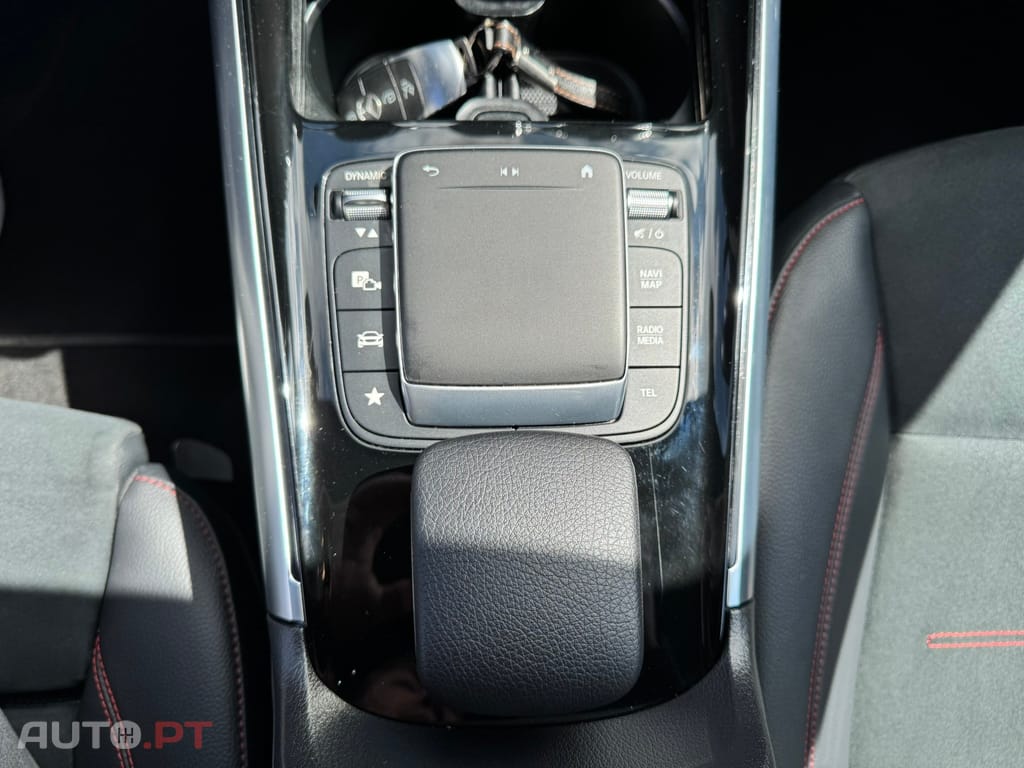 Mercedes-Benz GLA 180 d AMG Line
