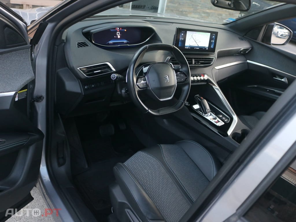 Peugeot 3008 1.5 BlueHDi Allure Pack EAT8
