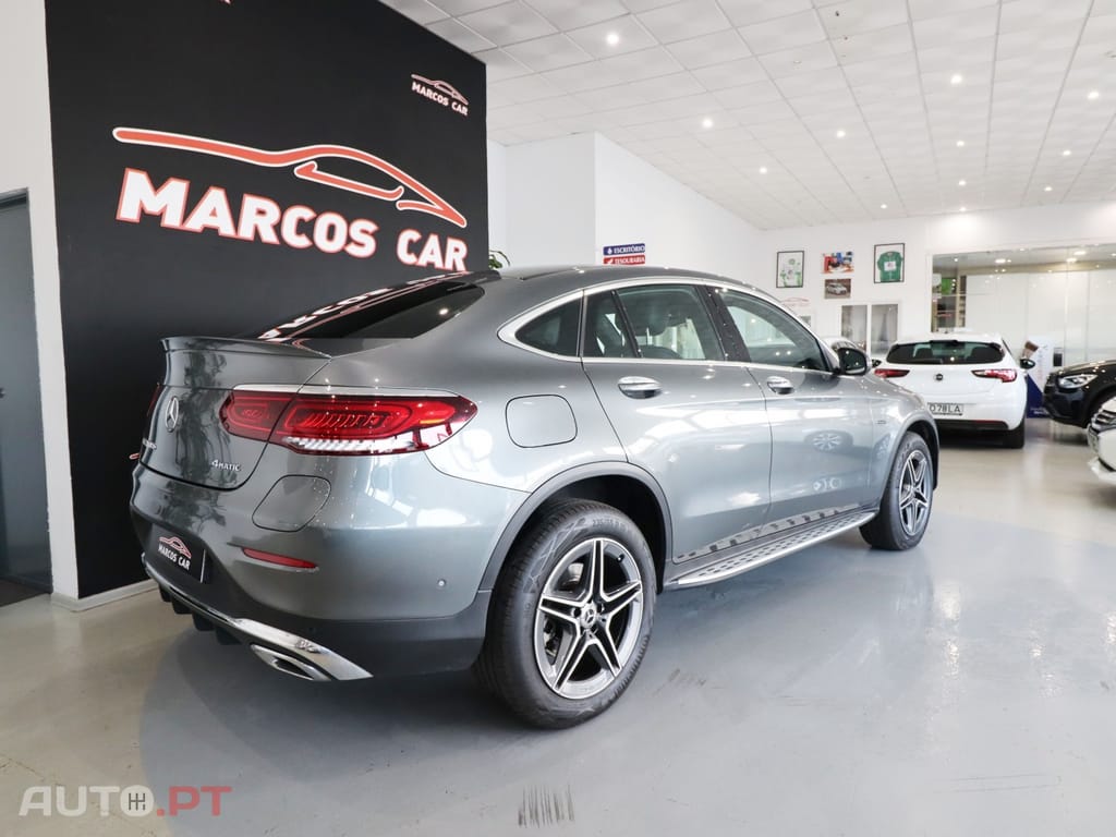 Mercedes-Benz GLC 300 de Coupé 4Matic AMG