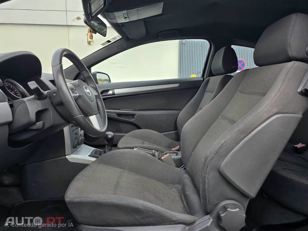 Opel Astra Coupe 1,3 CDTI Coupé GTC SPORT M6