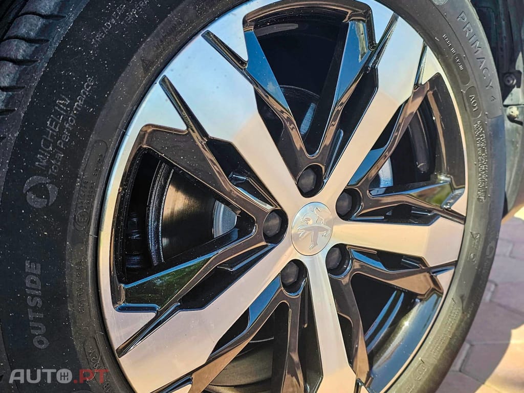 Peugeot 3008 1.5 BlueHDi Crossway