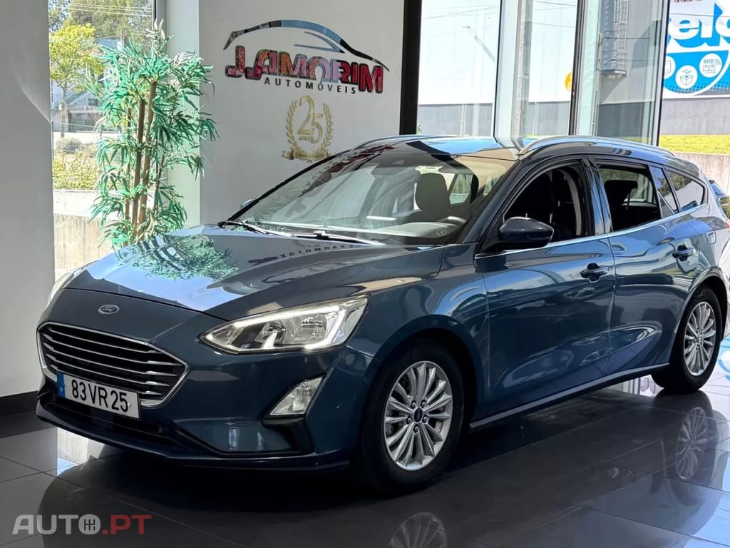 Ford Focus SW 1.0 EcoBoost Titanium