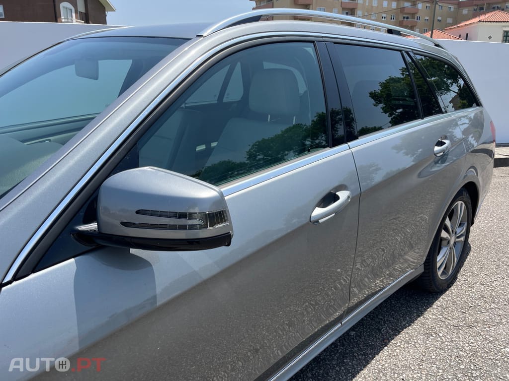 Mercedes-Benz E 300 BlueTEC Hybrid Avantgarde