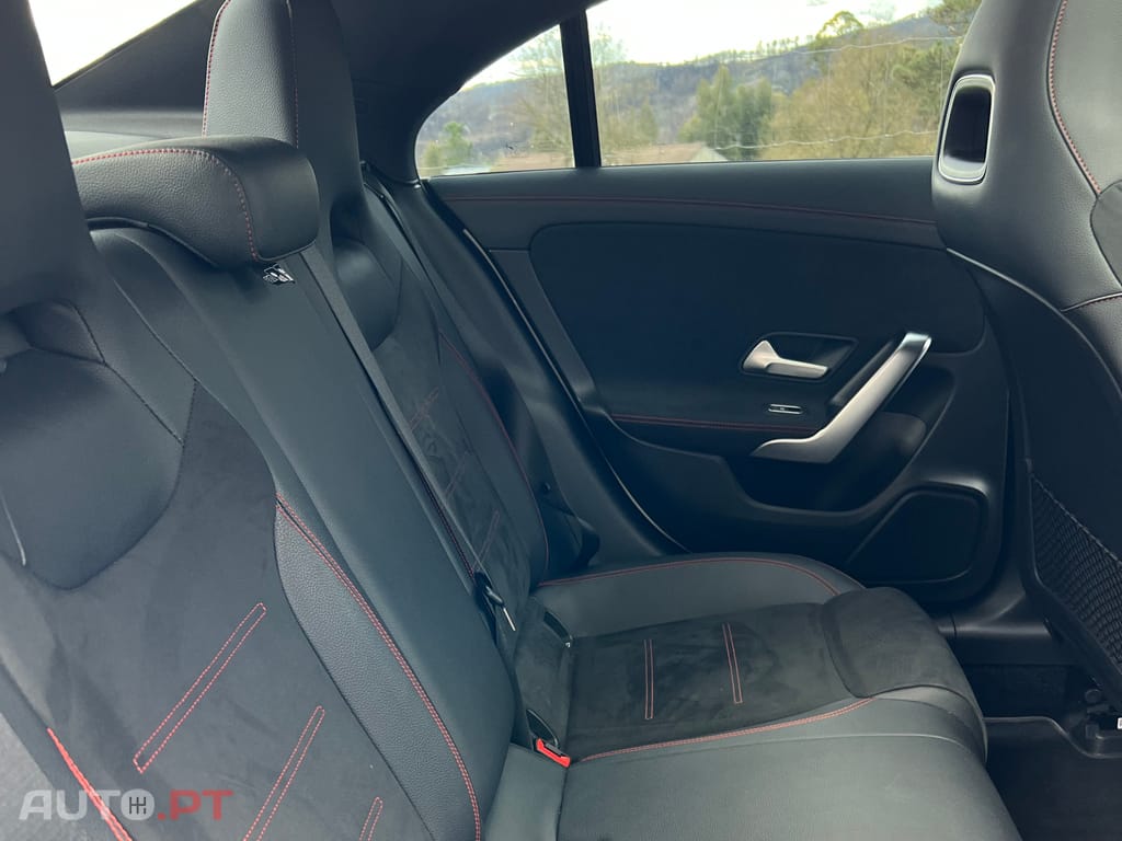 Mercedes-Benz CLA 180 Classe CLA 180