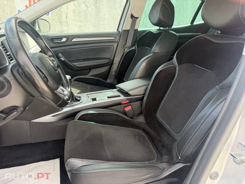 Renault Mégane 1.5 Blue dCi Intens