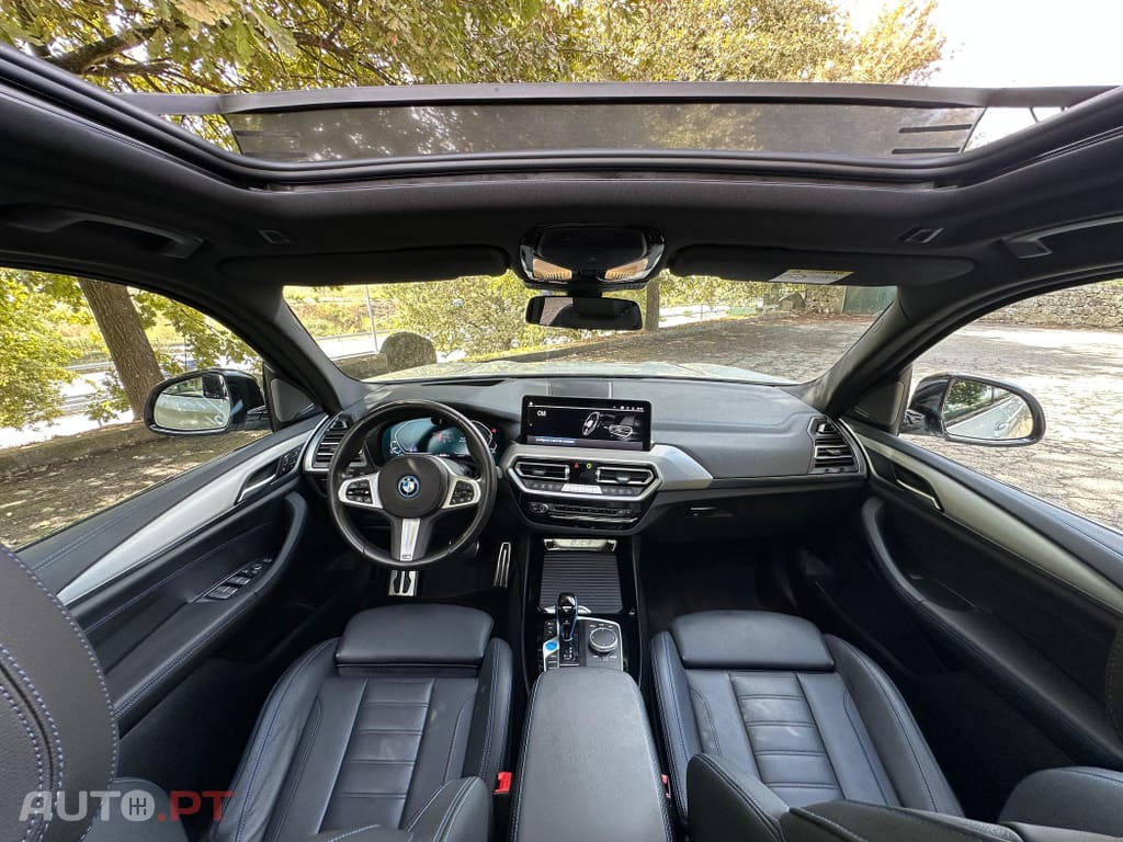 BMW iX3 M Sport Inspiring