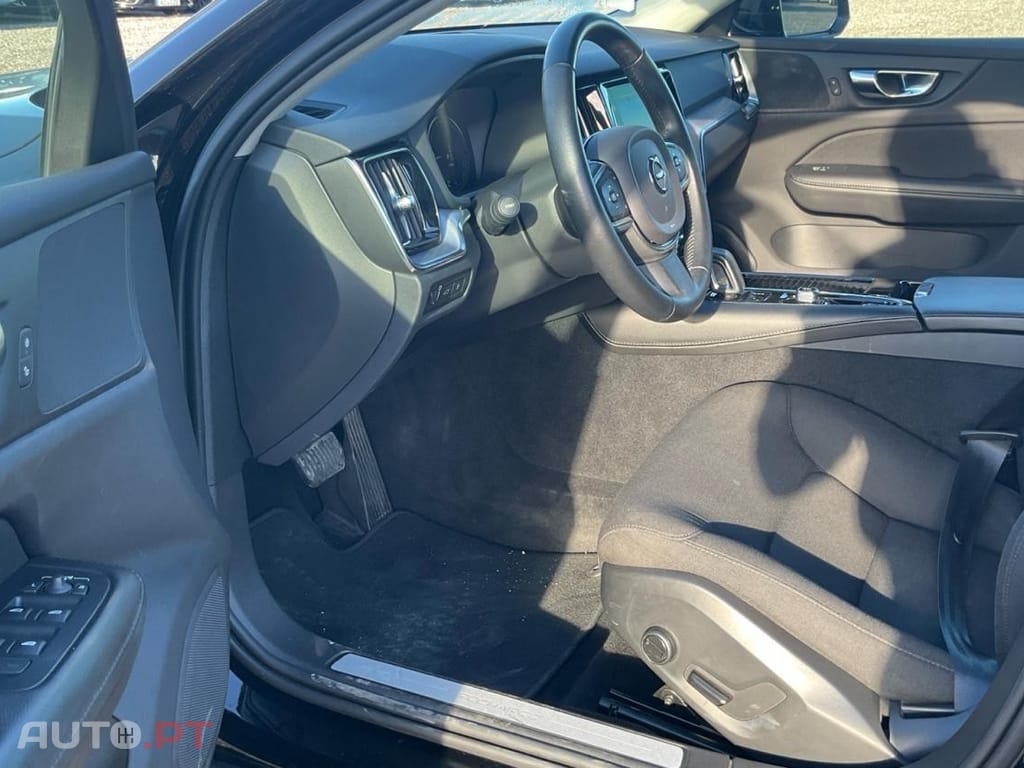 Volvo V60 2.0 T6 AWD TE Inscription Expression