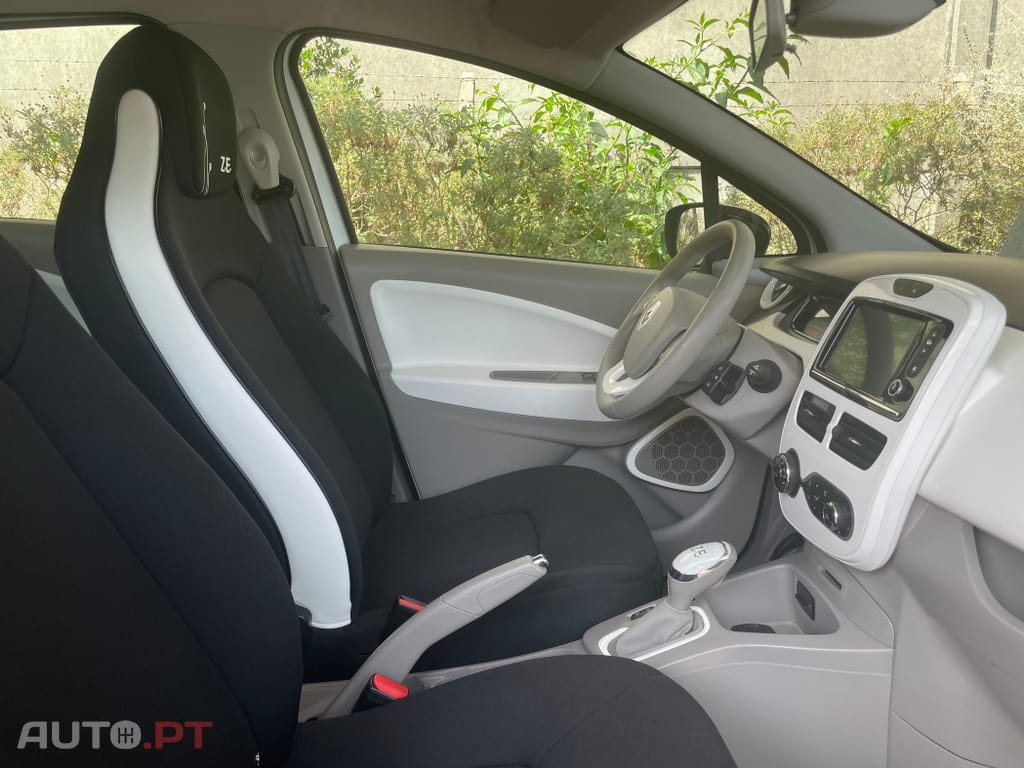 Renault Zoe (s/ Bateria) 22 kwh Zen