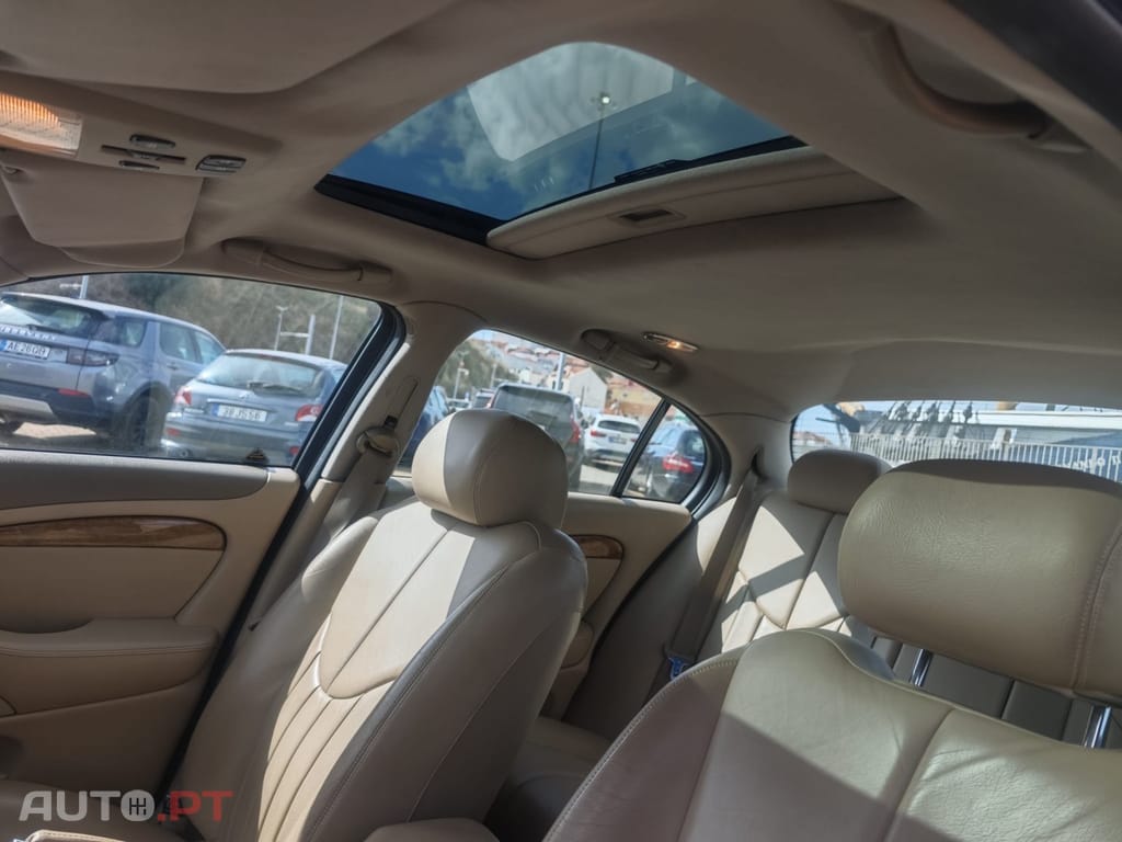 Jaguar S-Type 3.0 V6 Aut. Executive