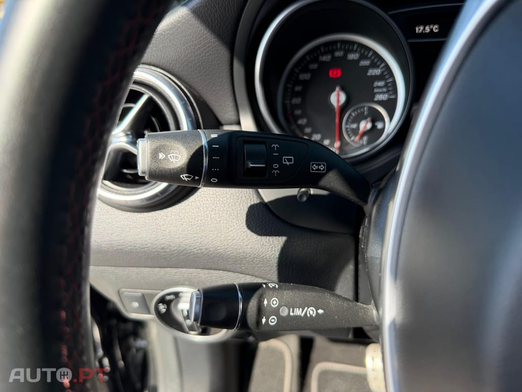 Mercedes-Benz CLA 220 d Shooting Brake AMG Line Aut.