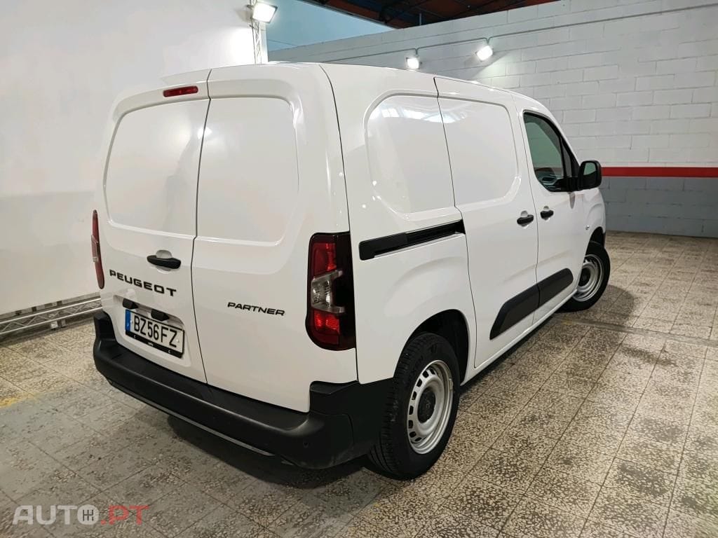 Peugeot Partner PARTNER 1.5 BlueHDi M Standard