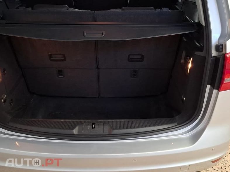 Volkswagen Sharan 2.0 TDI Confortline DSG