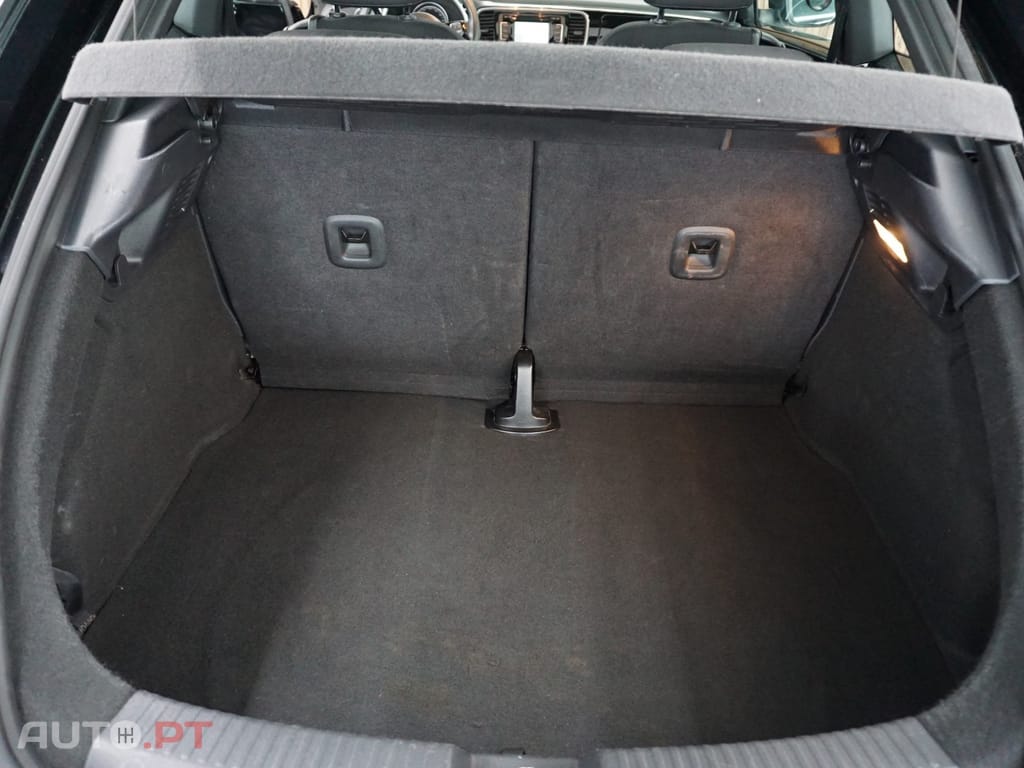 Volkswagen New Beetle 1.2 TSI BlueMotion Technologie Design