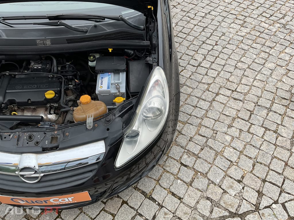 Opel Corsa 1.2 Enjoy