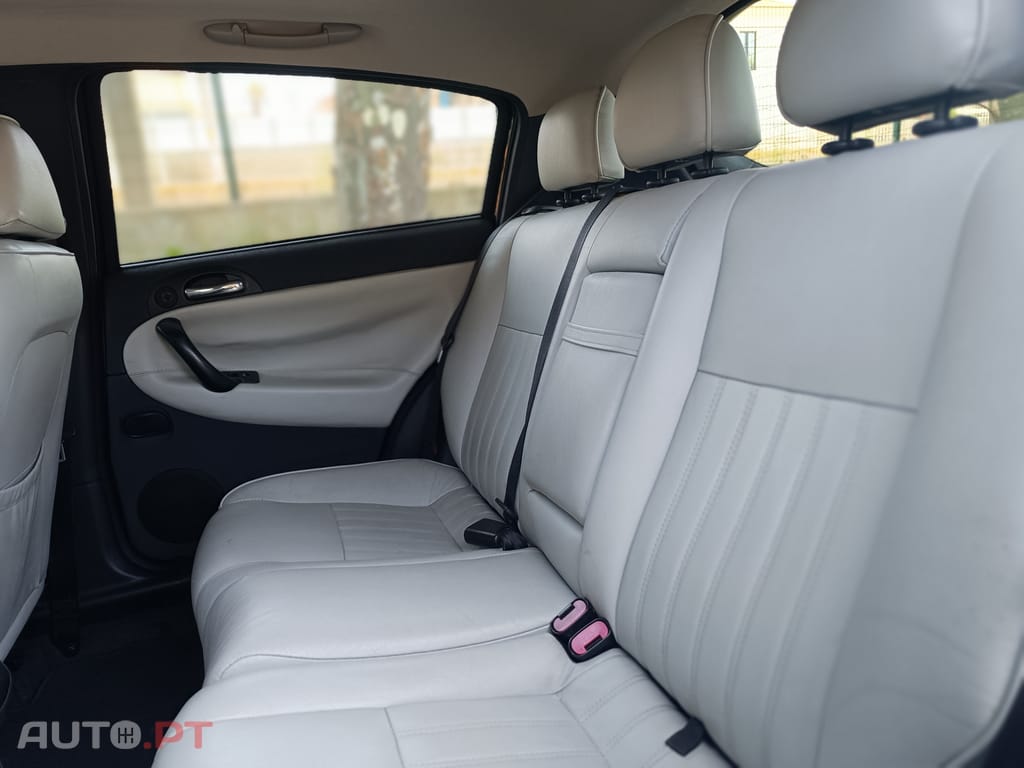 Alfa Romeo 147 1.6 TS Distinctive