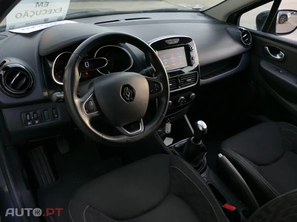 Renault Clio Sport Tourer 0.9 TCe Limited
