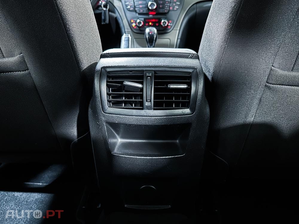 Opel Insignia 2.0 CDTI Cosmo S/S