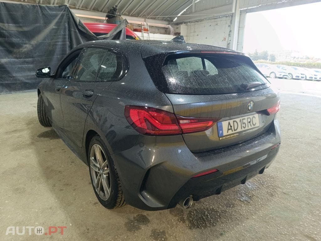 BMW 116 d Pack Desportivo M