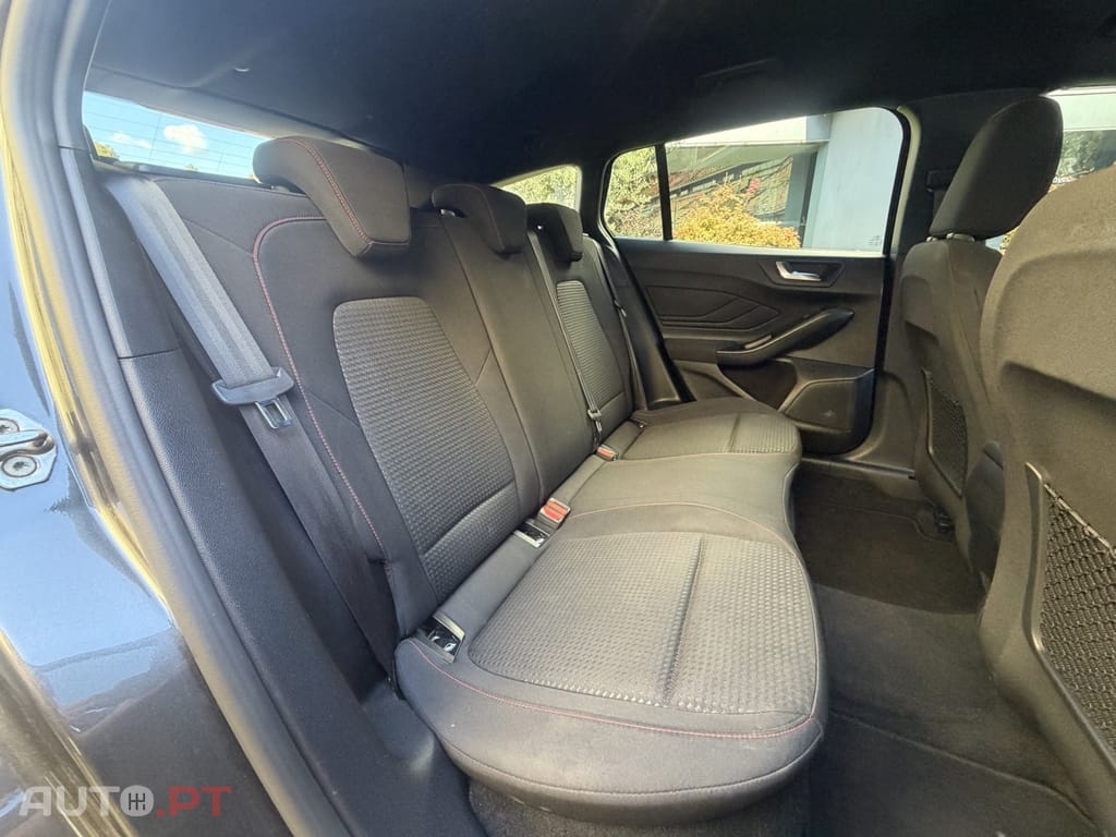 Ford Focus 1.5 TDCi EcoBlue ST-Line