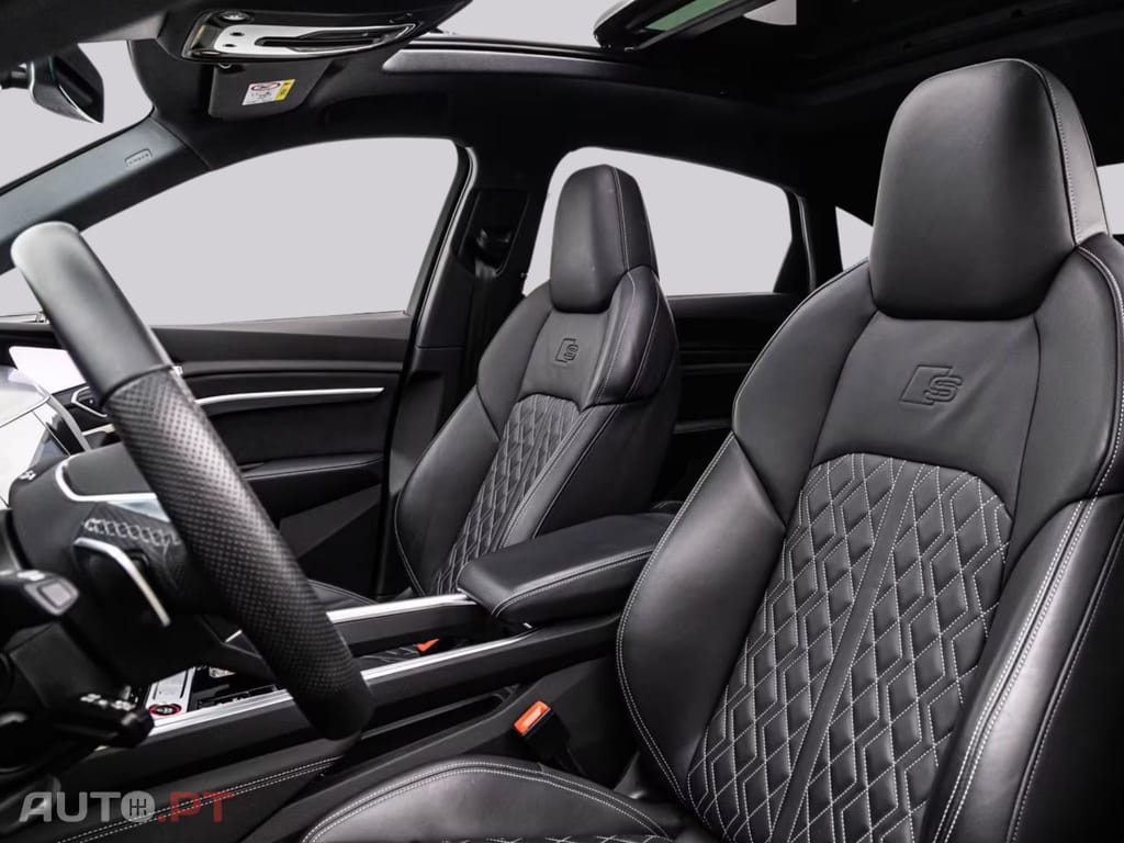 Audi E-Tron S BLACK I.V.A DEDUTIVEL 