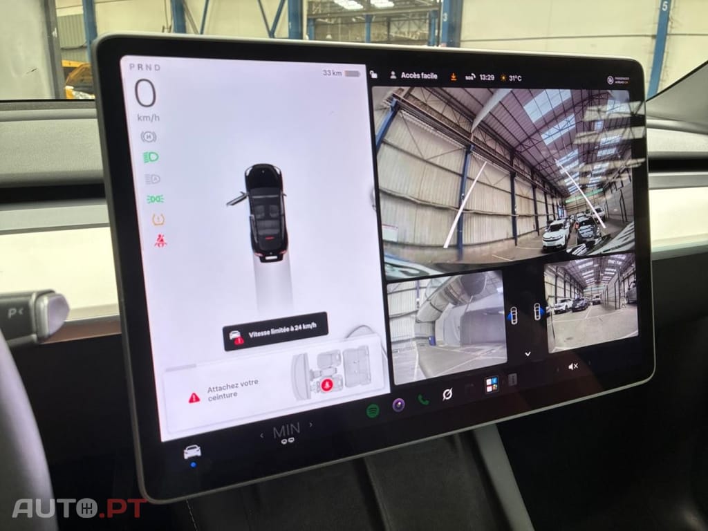 Tesla Model Y Standard RWD