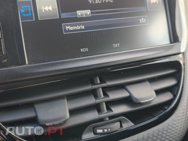 Peugeot 208 1.2 PureTech Allure EAT6
