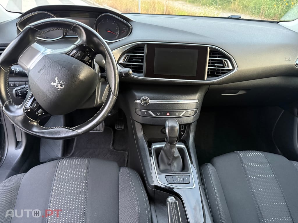 Peugeot 308 1.6 BlueHDi Allure EAT6