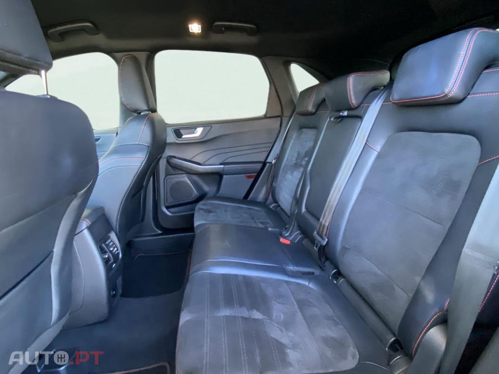 Ford Kuga 1.5 EcoBoost ST-Line