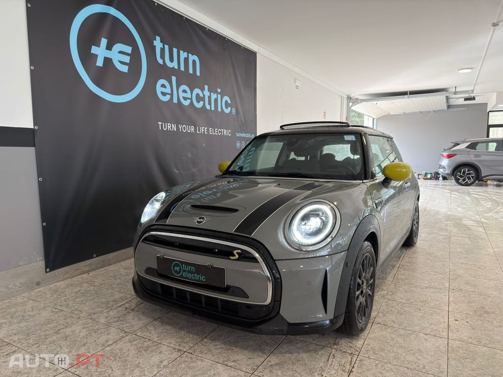 MINI Cooper Cooper SE