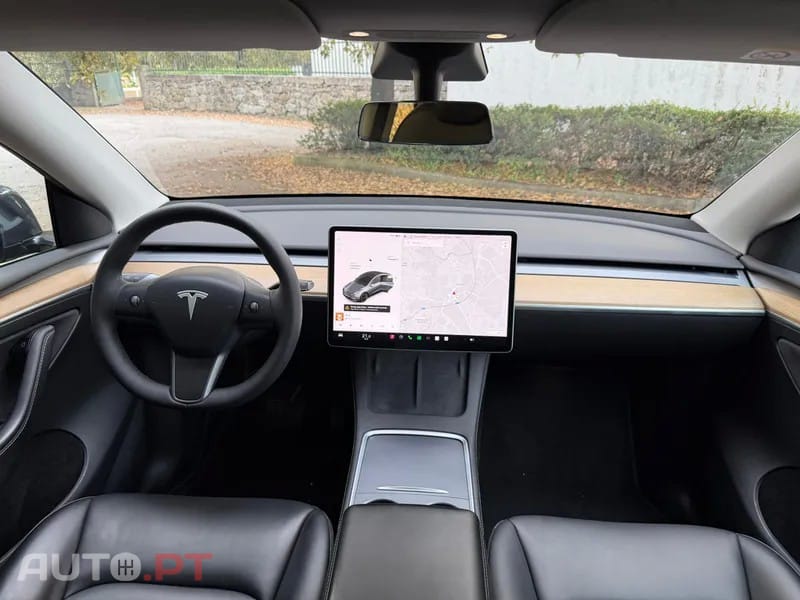 Tesla Model Y Long Range Tração Integral