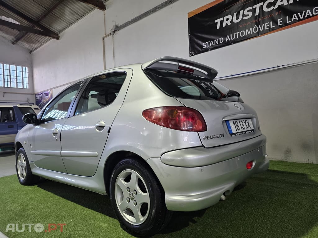 Peugeot 206 1.4 HDi Black & Silver