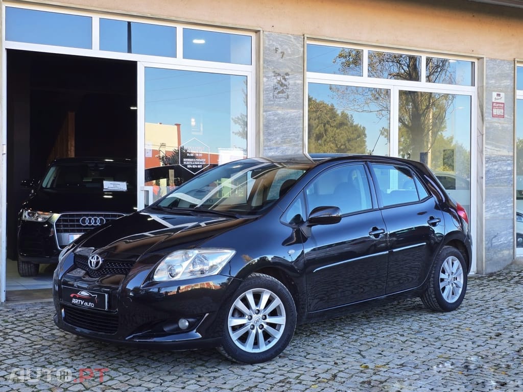Toyota Auris 1.4 D-4D MMT Sol