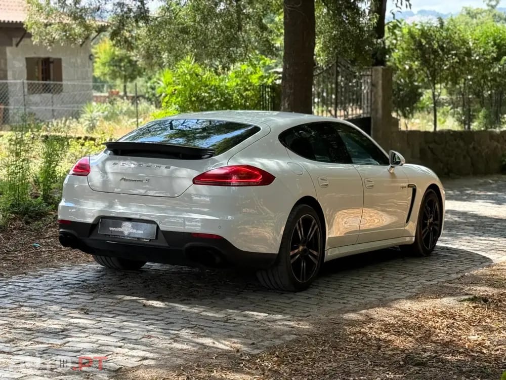 Porsche Panamera S E-Hybrid