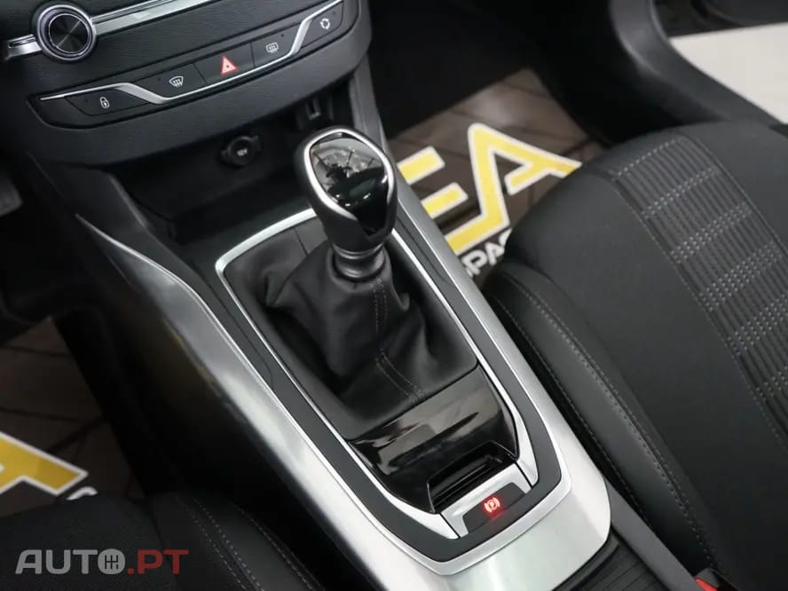 Peugeot 308 1.2 PureTech Allure Pack