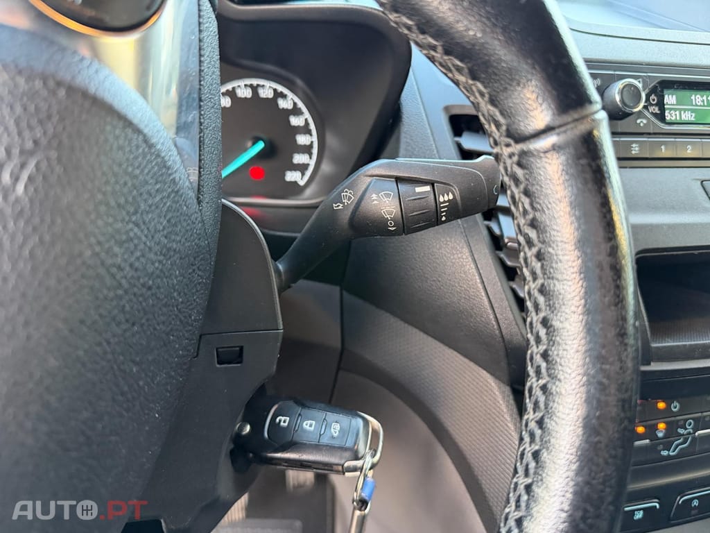 Ford Tourneo Grand 1.5 TDCi Active