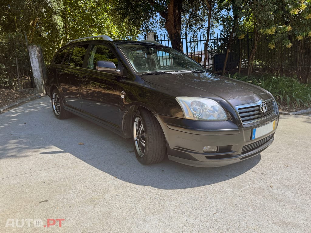 Toyota Avensis SW 2.0 D-4D NACIONAL