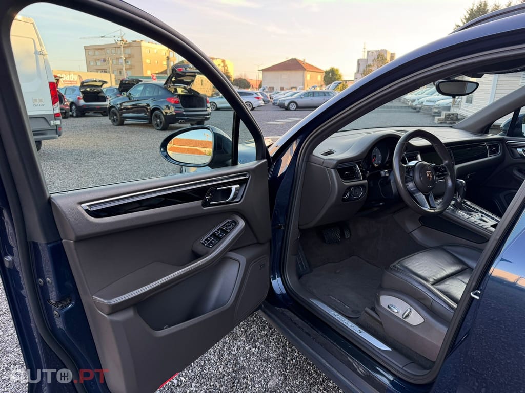 Porsche Macan S