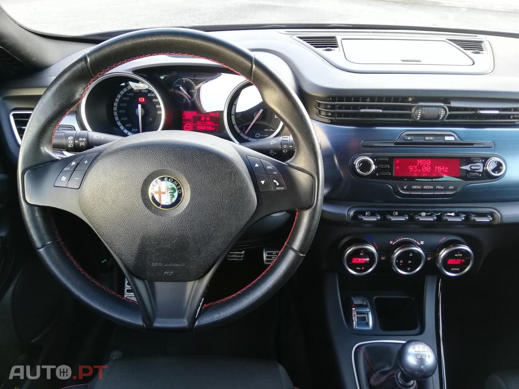 Alfa Romeo Giulietta 1.6JTD-M Veloce