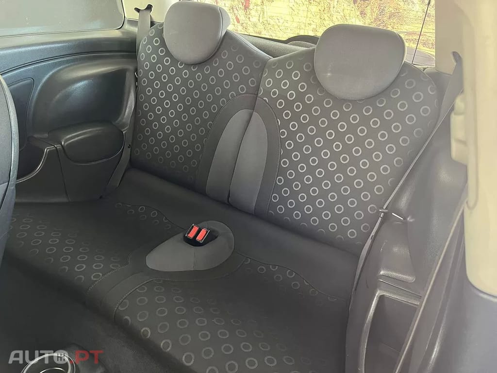MINI Cooper One 1.4 D