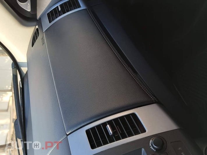 Mitsubishi Outlander 2.2 DID — fotografia 10